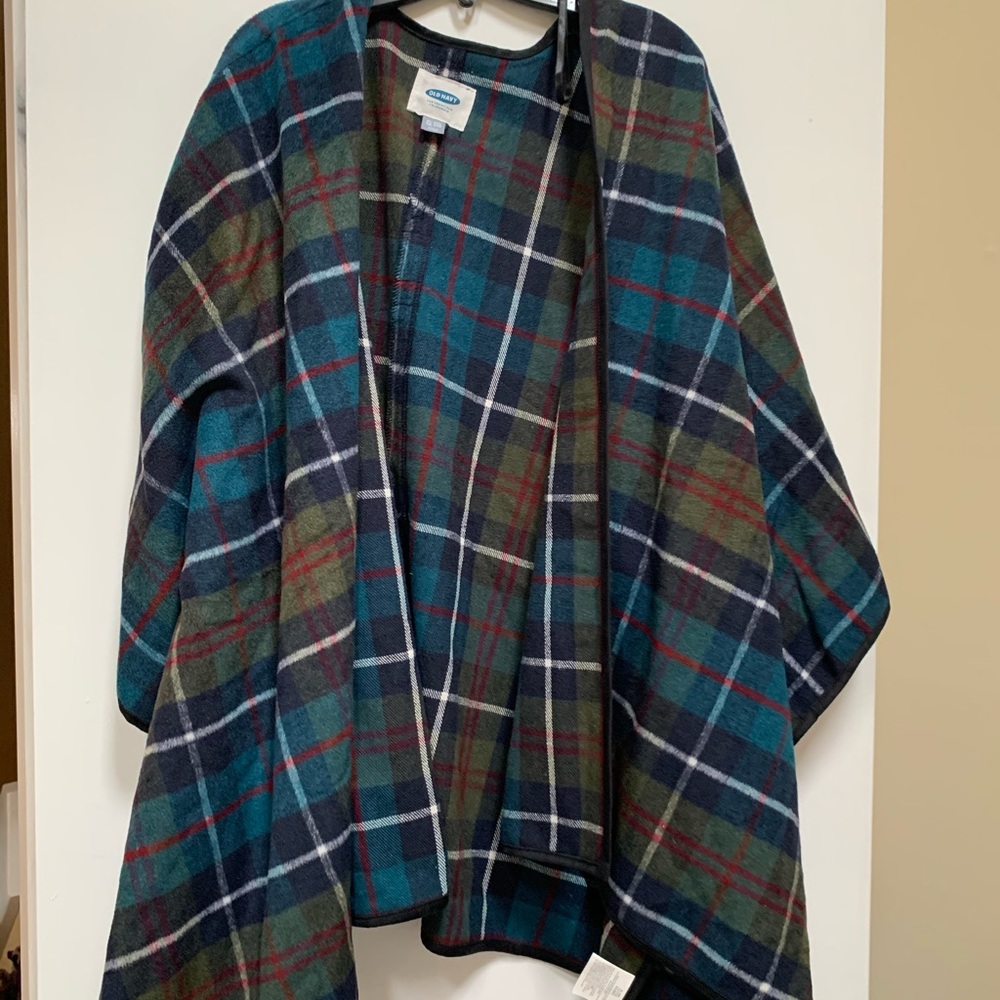 Old navy blanket poncho